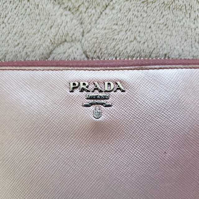 PRADA(プラダ)のPRADA　レディース長財布 メンズのファッション小物(長財布)の商品写真