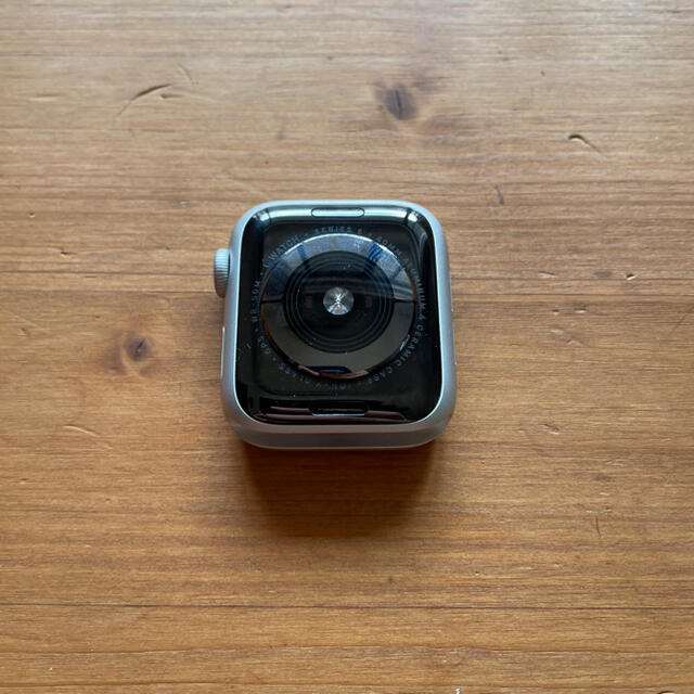 Apple 40mm シルバーアルミの通販 by おる's shop｜ラクマ Watch Series 5 GPSモデル 定番最新品