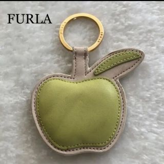 フルラ(Furla)のFURLA フルラ チャーム バックチャーム りんご キーチャーム 革 レザー(バッグチャーム)