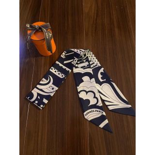 エルメス(Hermes)のエルメス ツイリー ネイビー×ホワイト(その他)