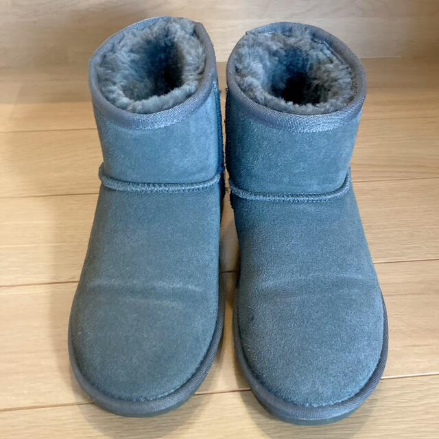 Minnetonka(ミネトンカ)の【美品】ミネトンカ MINNETONKA ムートンブーツ UGG レディースの靴/シューズ(ブーツ)の商品写真