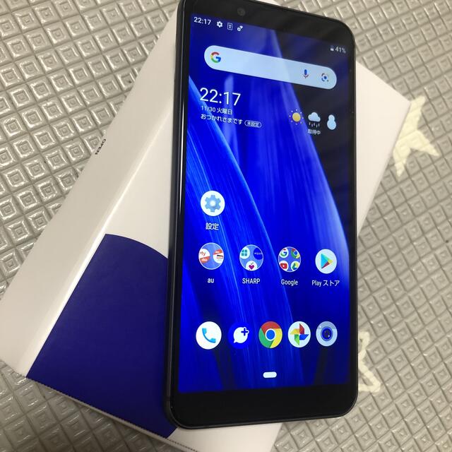 AQUOS(アクオス)のSHARP AQUOS sense3 basic SHV48 ブラック スマホ/家電/カメラのスマートフォン/携帯電話(スマートフォン本体)の商品写真