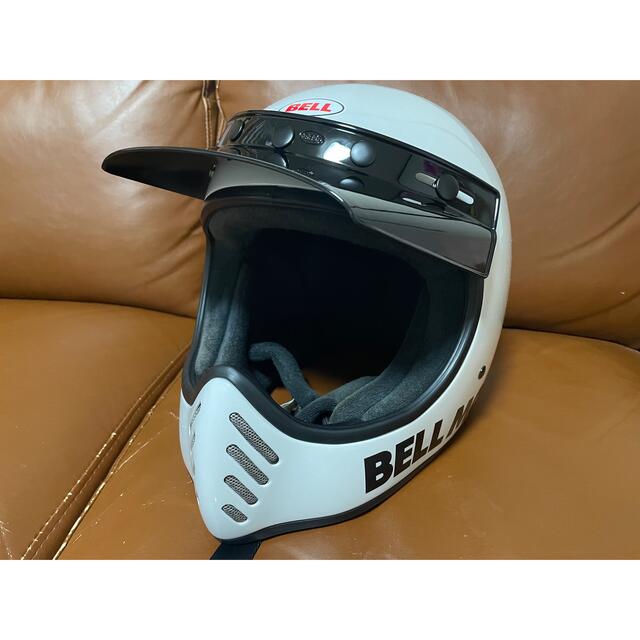 美品ヘルメット　BELL MOTO-3 ホワイト　XL 試着のみ