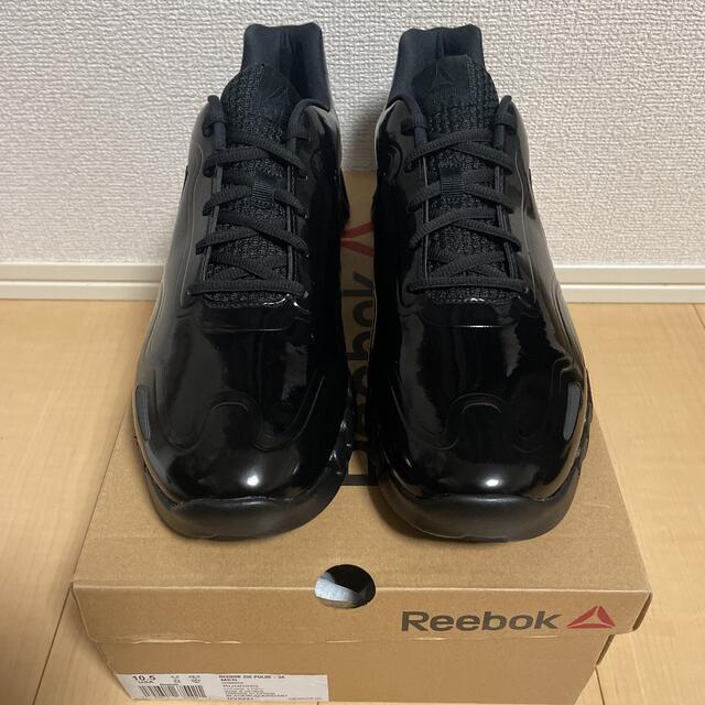 Reebok(リーボック)の新品　生産終了　Reebok ZIG PATENT 28.5cm メンズの靴/シューズ(スニーカー)の商品写真