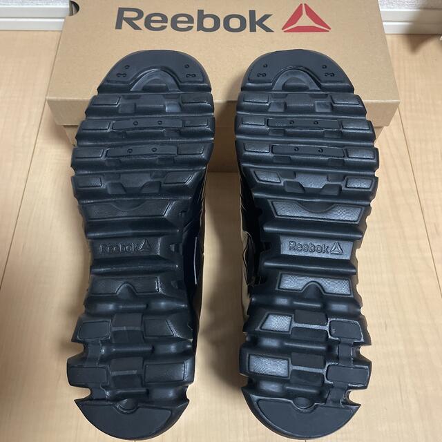 Reebok(リーボック)の新品　生産終了　Reebok ZIG PATENT 28.5cm メンズの靴/シューズ(スニーカー)の商品写真