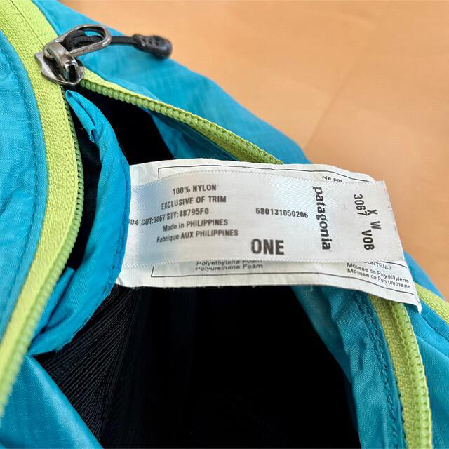 patagonia(パタゴニア)のパタゴニア　ライトウェイト　ショルダーバック　ブルー メンズのバッグ(ショルダーバッグ)の商品写真