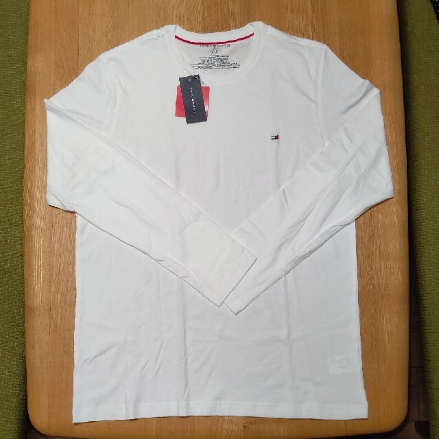 TOMMY HILFIGER(トミーヒルフィガー)のロングTシャツ Tシャツ 長袖  インナー  Mサイズ メンズのトップス(Tシャツ/カットソー(七分/長袖))の商品写真