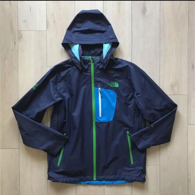 THE NORTH FACE(ザノースフェイス)のノースフェイスハイベントDTネイビーブルーマウンテンパーカーフライトシリーズ メンズのジャケット/アウター(マウンテンパーカー)の商品写真