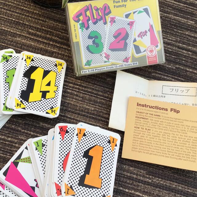 【カードゲーム】 FLIP エンタメ/ホビーのテーブルゲーム/ホビー(トランプ/UNO)の商品写真