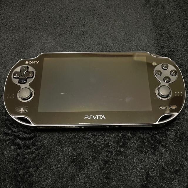 PlayStation Vita(プレイステーションヴィータ)のPS vita PCH 1100 エンタメ/ホビーのゲームソフト/ゲーム機本体(携帯用ゲーム機本体)の商品写真