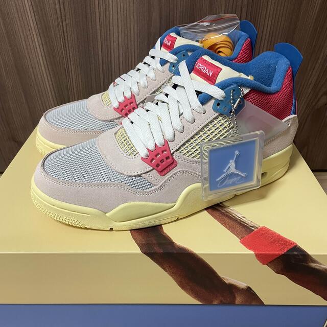 AIR JORDAN4 × UNION GUAVAコラボスニーカー