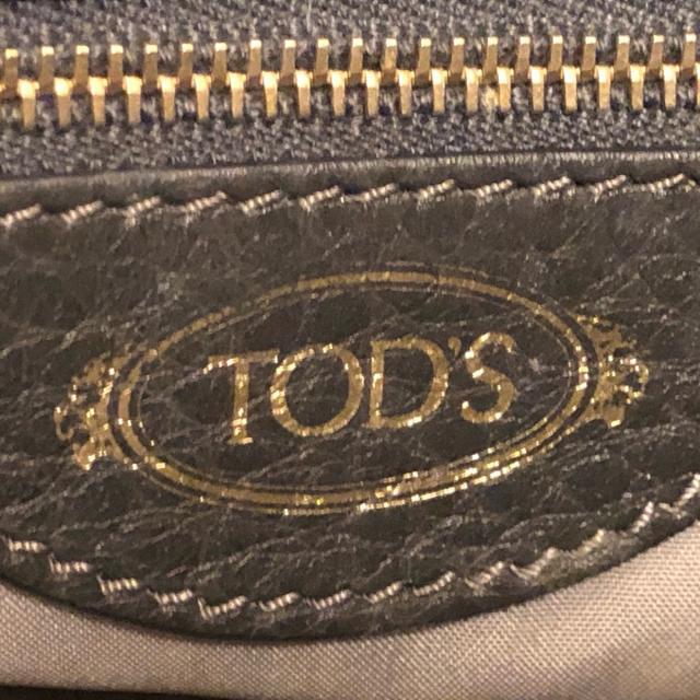 TOD'S(トッズ)のトッズ ショルダーバッグ美品  - グレー レディースのバッグ(ショルダーバッグ)の商品写真