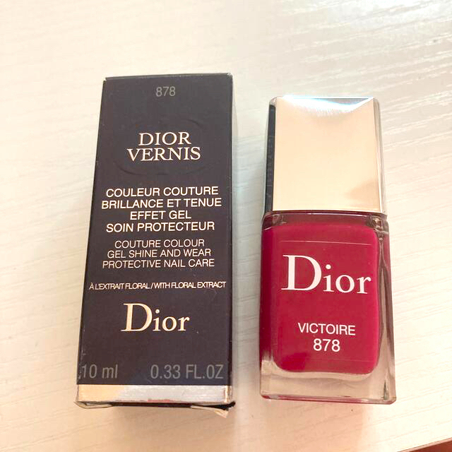 Dior(ディオール)のDIOR ネイル　878 コスメ/美容のネイル(マニキュア)の商品写真