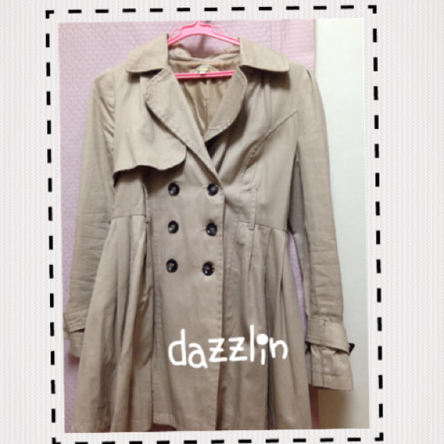 dazzlin(ダズリン)のタックボリュームトレンチコート レディースのジャケット/アウター(トレンチコート)の商品写真