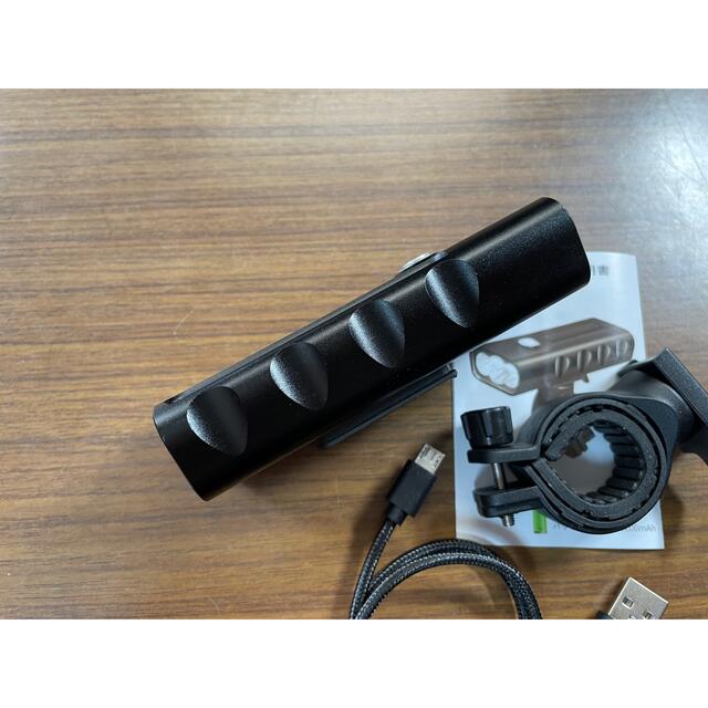 美品 1000ルーメン/5200mAh アルミ製自転車用LED充電式ライト  スポーツ/アウトドアの自転車(パーツ)の商品写真