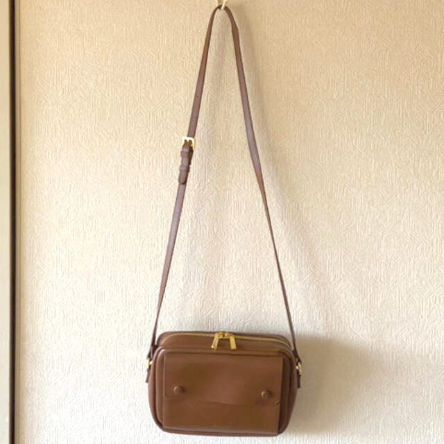 Samantha Thavasa(サマンサタバサ)の【未使用！】【Samantha Thavasa】【お財布bag】【レザー！】 レディースのバッグ(ショルダーバッグ)の商品写真