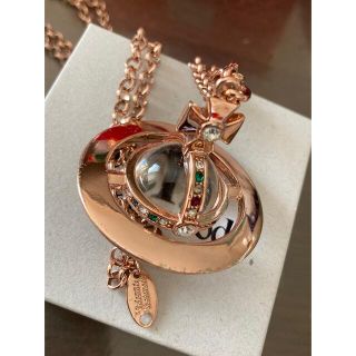 ヴィヴィアンウエストウッド(Vivienne Westwood)のヴィヴィアンウエストウッド SMALL ORB ピンクゴールド(ネックレス)