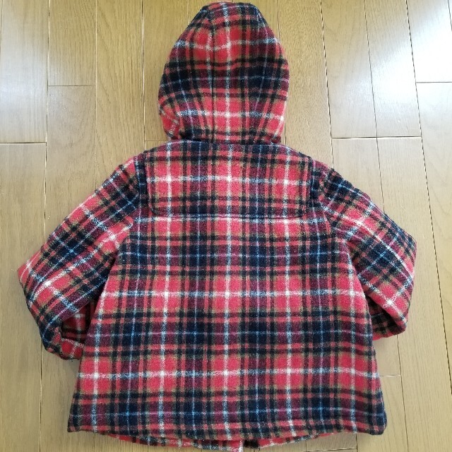 Branshes(ブランシェス)のBranshes チェック柄ダッフルコート 110 キッズ/ベビー/マタニティのキッズ服女の子用(90cm~)(コート)の商品写真