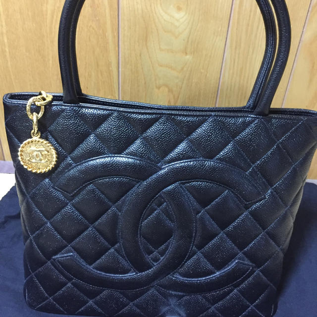 全品送料0円 CHANEL - はるちんさま専用 シャネルキャビアスキン 復刻