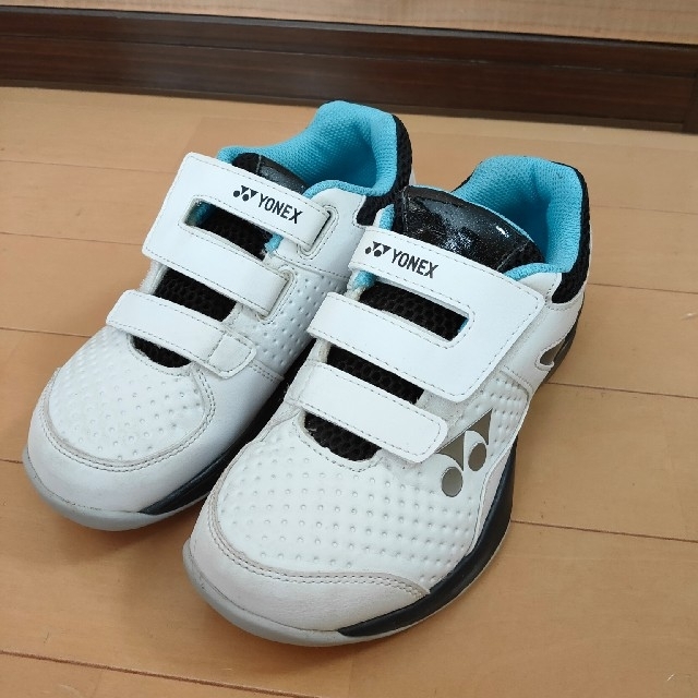 YONEX(ヨネックス)のYONEX テニスシューズ 21.0cm カーペットコート用 スポーツ/アウトドアのテニス(シューズ)の商品写真