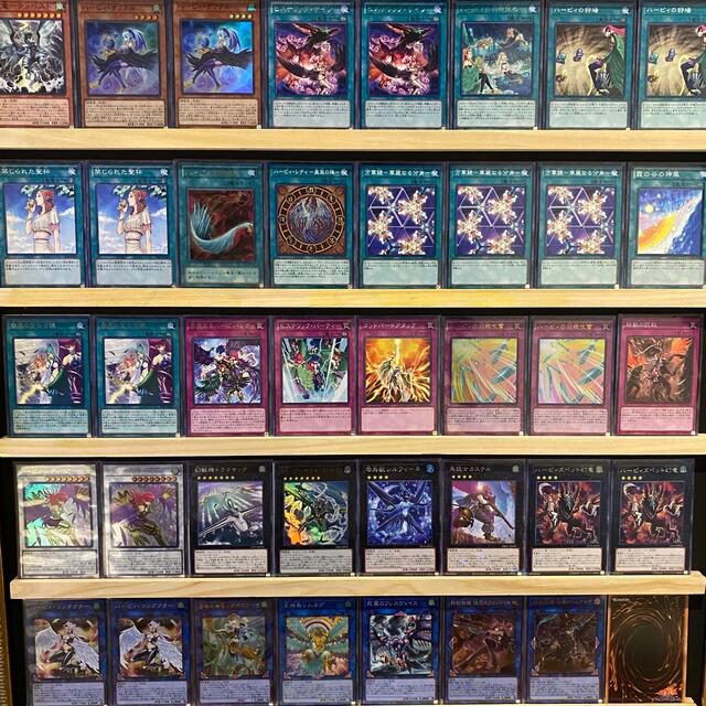 遊戯王(ユウギオウ)の即日発送！【ハーピィレディ】デッキ　遊戯王　孔雀舞 エンタメ/ホビーのトレーディングカード(Box/デッキ/パック)の商品写真