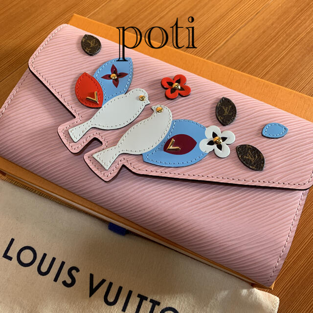 LOUIS VUITTON(ルイヴィトン)のルイヴィトン  ポルトフォイユ サラ バードモチーフ ピンク エピ レア 新品  レディースのファッション小物(財布)の商品写真