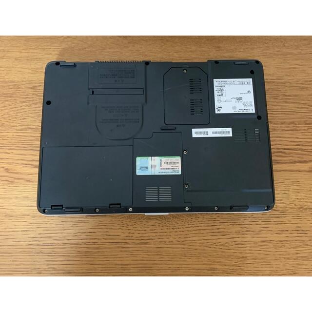 ホワイト ノートPCの通販 by みみきち's shop｜ラクマ ノートパソコン FMV 定番超特価