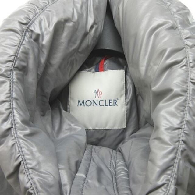 MONCLER(モンクレール)の MONCLER 美品 JOUX ダウンジャケット コート  グレー 0 XS位 レディースのジャケット/アウター(ダウンジャケット)の商品写真