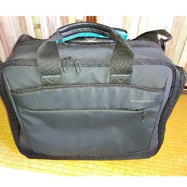 Ace MANDARINA DUCK ビジネスキャリーバッグ Ace MANDARINA DUCK ビジネスキャリーバッグ