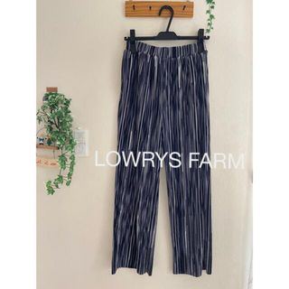 ローリーズファーム(LOWRYS FARM)の未使用　ローリーズファーム★ シャイニー柄パンツ(その他)