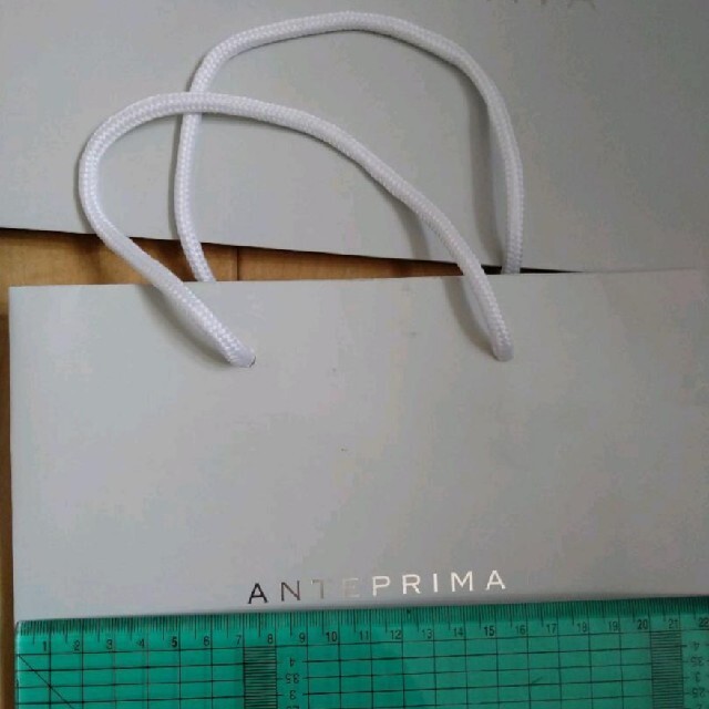 ANTEPRIMA(アンテプリマ)のアンテプリマ　ショッパー　8枚 レディースのバッグ(ショップ袋)の商品写真