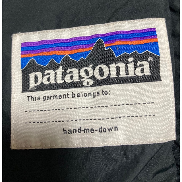 patagonia(パタゴニア)の専用　パタゴニア　ガールズダウンコート キッズ/ベビー/マタニティのキッズ服女の子用(90cm~)(コート)の商品写真