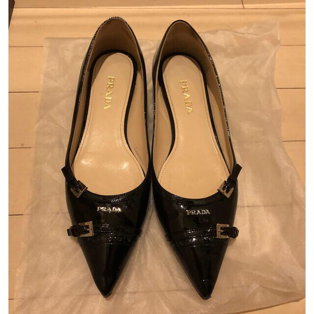 【新品未使用】PRADA エナメル フラットシューズ