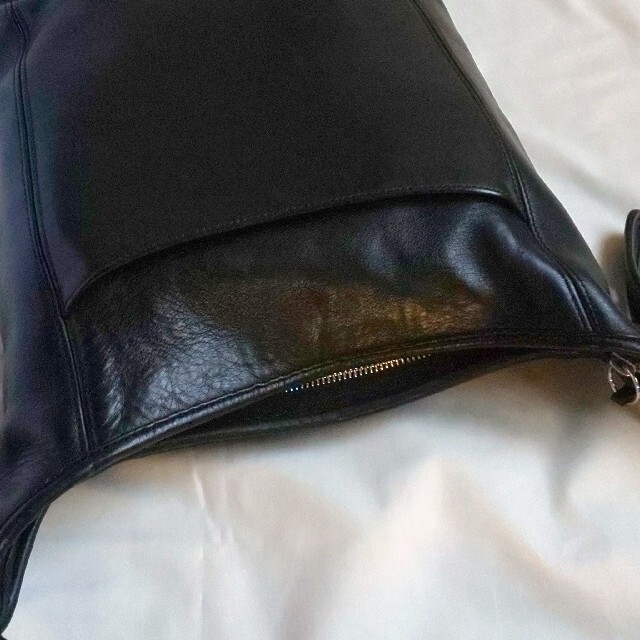 COACH(コーチ)の【sea様専用】オールドコーチショルダーバッグ 黒 ブラック バケツ型 レガシー レディースのバッグ(ショルダーバッグ)の商品写真