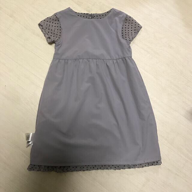 H&M(エイチアンドエム)のH＆M ワンピース グレー ドット シースルー プリーツ キッズ/ベビー/マタニティのキッズ服女の子用(90cm~)(ワンピース)の商品写真