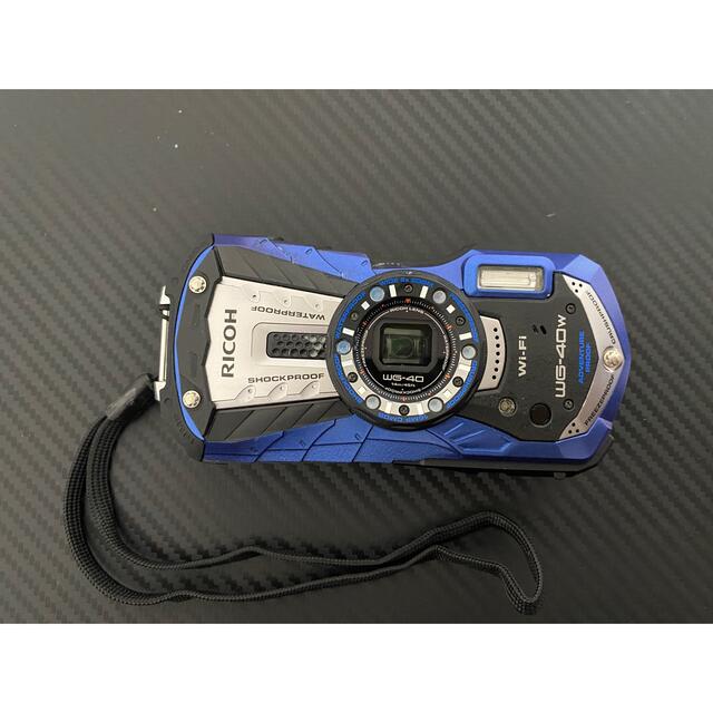 RICOH(リコー)のRICOH WG-40W BLUE スマホ/家電/カメラのカメラ(コンパクトデジタルカメラ)の商品写真
