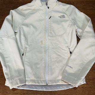 ザノースフェイス(THE NORTH FACE)のTHE NORTHFACE TNF APEXソフトシェルジャケット　Mサイズ(ナイロンジャケット)