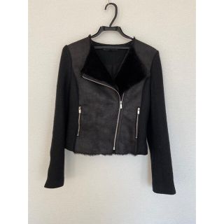 ザラ(ZARA)の美品Zara ライダースジャケット　羊毛ファー　ブラック　Sサイズ(ライダースジャケット)