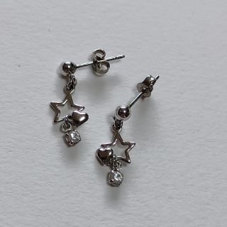 ピアス(ピアス)