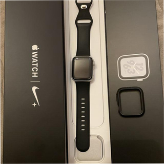 アップルウォッチ(Apple Watch)のApple Watch Series4 Nike アルミ 40mm セルラー(その他)