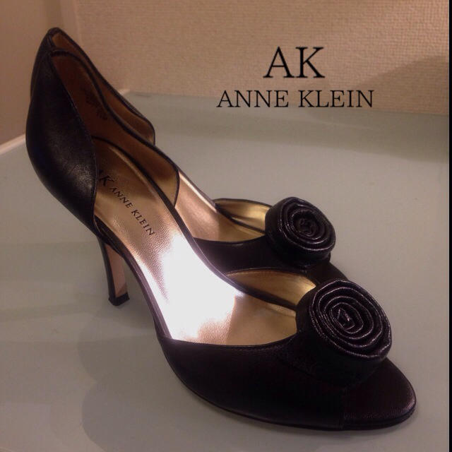 ANNE KLEIN(アンクライン)のAK ANNE KLEINパンプス レディースの靴/シューズ(ハイヒール/パンプス)の商品写真