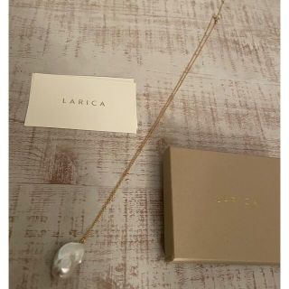 アッシュペーフランス(H.P.FRANCE)のkmさま専用お値下げ✨LARICA バロックパールS クラスネックレス新品未使用(ネックレス)