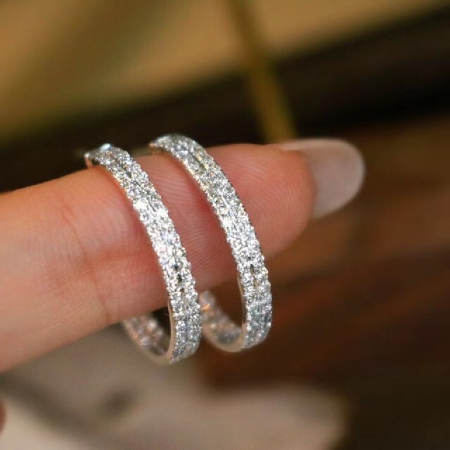 2022最新のスタイル 天然ダイヤモンドピアス1.2ct k18 ピアス