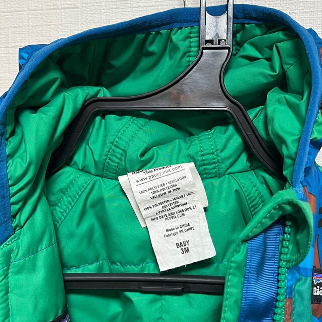 patagonia(パタゴニア)のパタゴニア　リバーシブル　男の子　スキーウェア　ジャンプスーツ カバーオール キッズ/ベビー/マタニティのベビー服(~85cm)(カバーオール)の商品写真