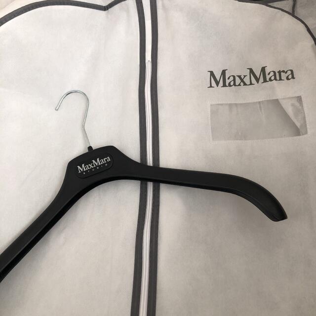 Max Mara(マックスマーラ)のマックスマーラ　MAX MARA アルパカ　フード　グレージュ38 リアルト レディースのジャケット/アウター(毛皮/ファーコート)の商品写真