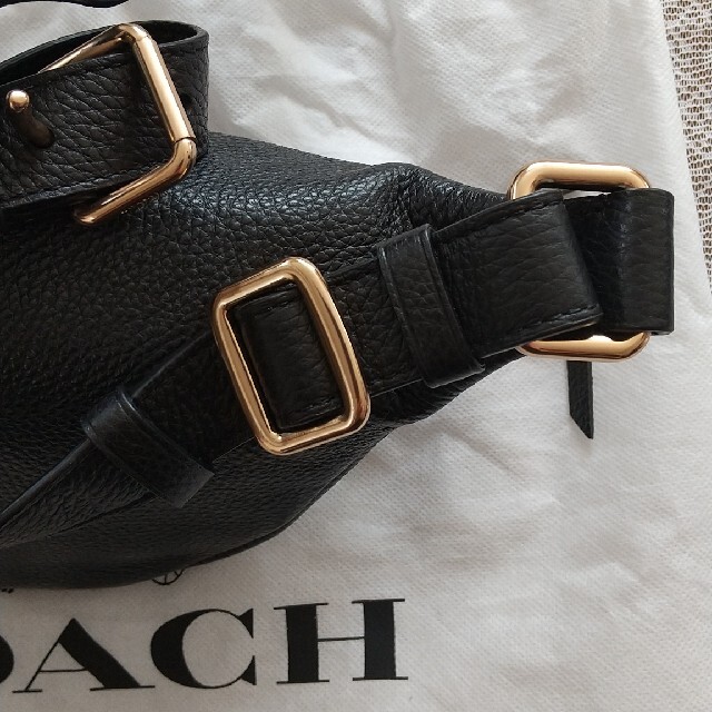 COACH ボディバッグ