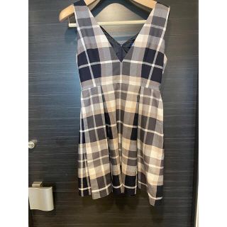 バーバリーブルーレーベル(BURBERRY BLUE LABEL)のブルーレーベルのジャンパースカート(ひざ丈ワンピース)