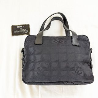 シャネル(CHANEL)の訳有　美品　CHANEL　シャネル　トラベルライン　ハンドバッグ　ブラック　軽量(ハンドバッグ)