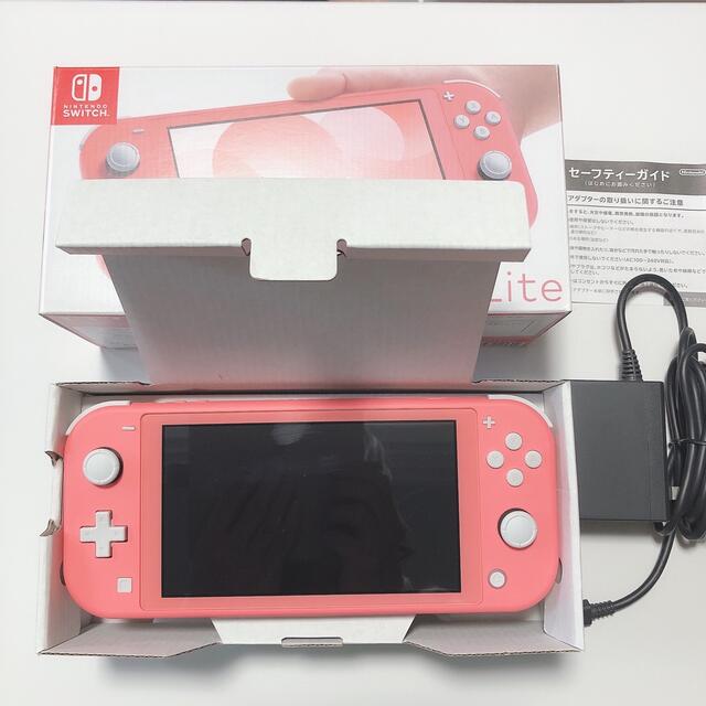 Nintendo Switch(ニンテンドースイッチ)のとんちん様専用♡Nintendo Switch Lite コーラルピンク  エンタメ/ホビーのゲームソフト/ゲーム機本体(携帯用ゲーム機本体)の商品写真