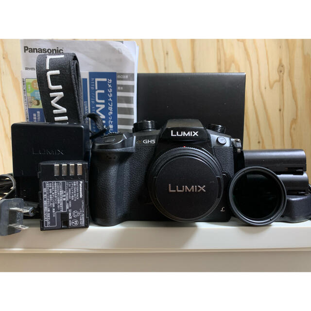 【美品】LUMIX G7 カメラ 本体 おまけ付